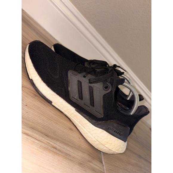 adidas Shoes - Adidas Ultraboost 22 Women's Size 9 Black White Athletic Running Shoes Sneakers
